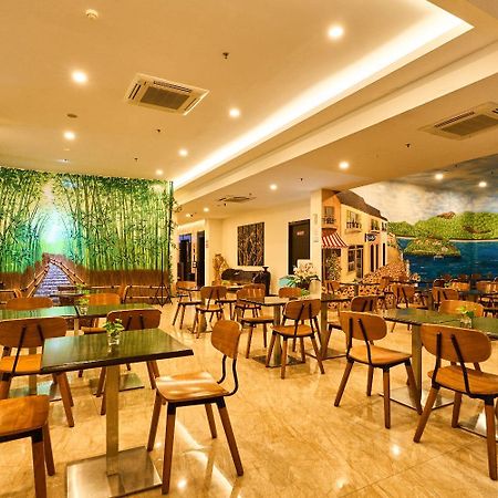 Grand Orchid Hotel Yogyakarta Maguwo Exteriér fotografie