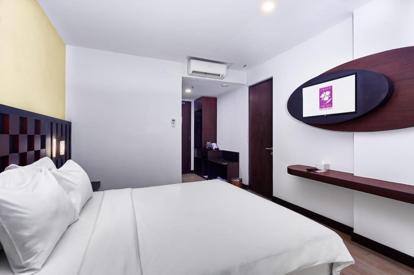 Grand Orchid Hotel Yogyakarta Maguwo Exteriér fotografie