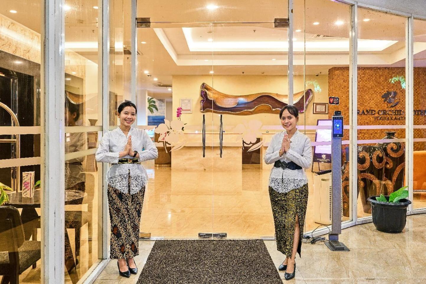 Grand Orchid Hotel Yogyakarta Maguwo Exteriér fotografie