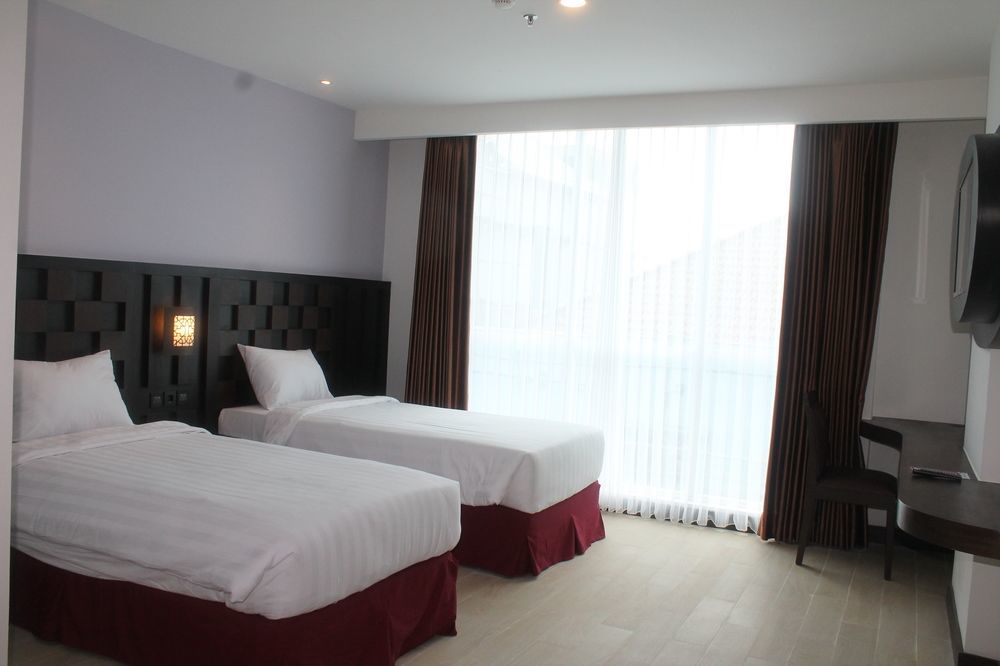 Grand Orchid Hotel Yogyakarta Maguwo Exteriér fotografie
