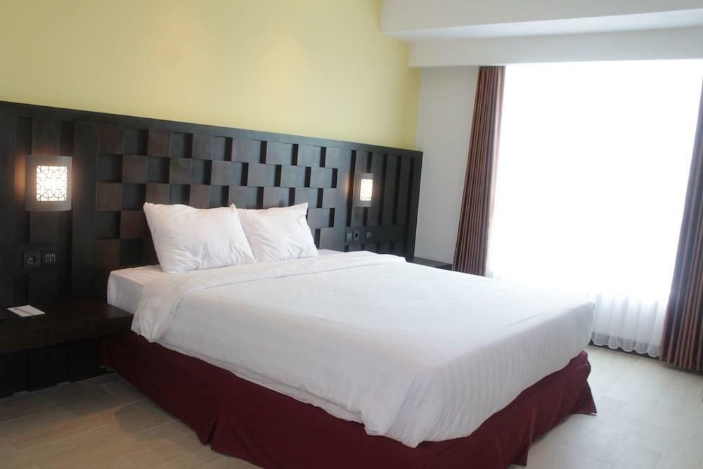 Grand Orchid Hotel Yogyakarta Maguwo Exteriér fotografie